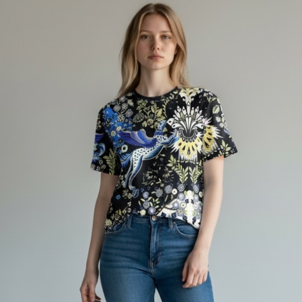 Etro Elegant Blue and White Fabric